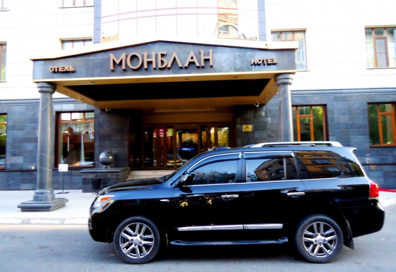 Lexus LX