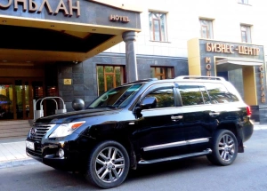 Lexus LX
